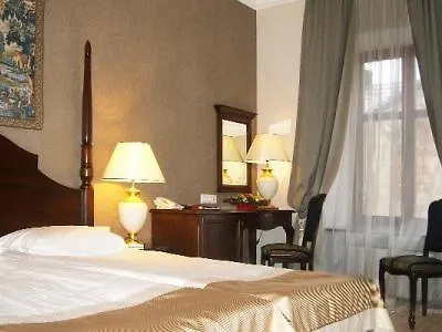 Otel Optima Collection Medievale Lviv