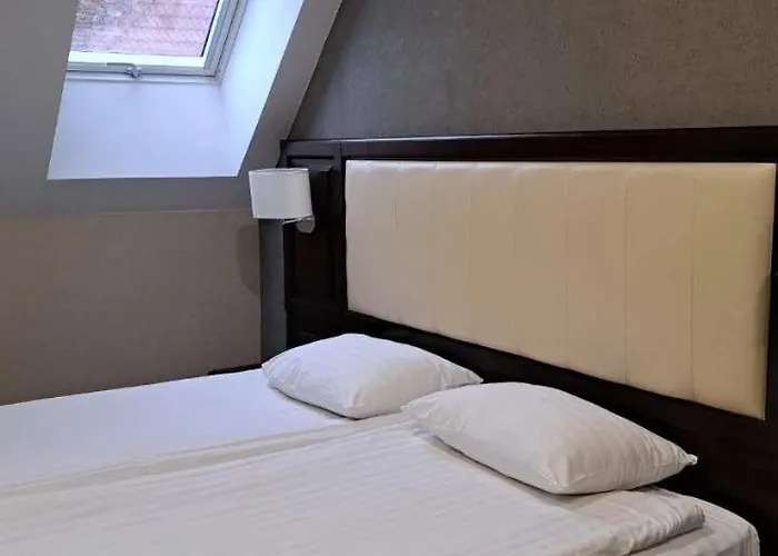 Optima Collection Medievale 4* リヴィウ