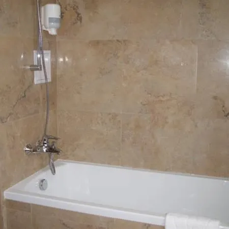 Otel Optima Collection Medievale Lviv